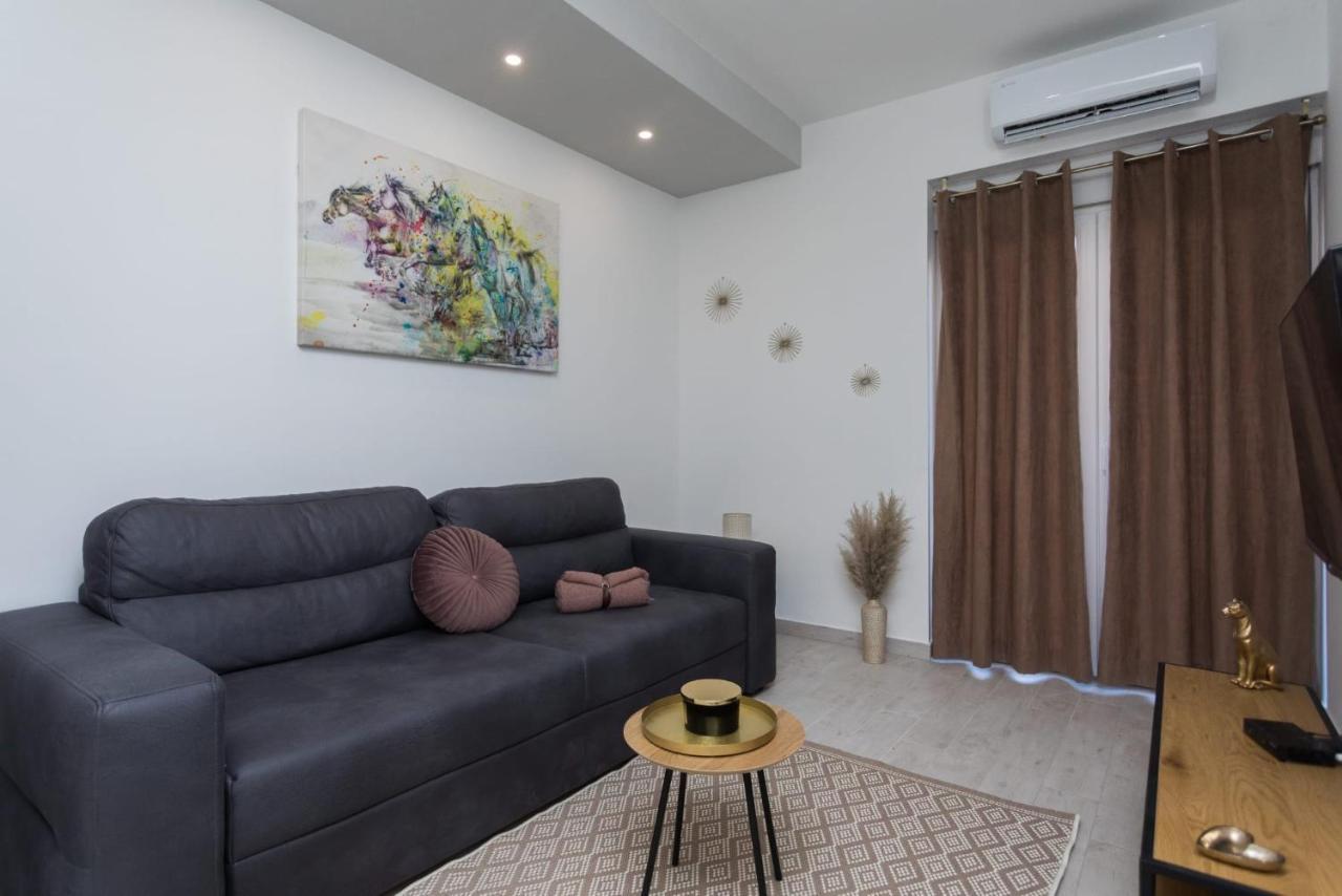 Bloom Apartment سبليت المظهر الخارجي الصورة