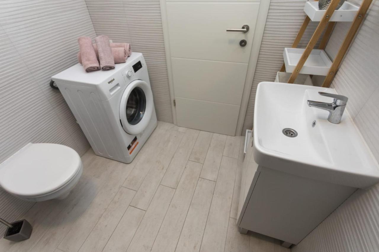 Bloom Apartment سبليت المظهر الخارجي الصورة