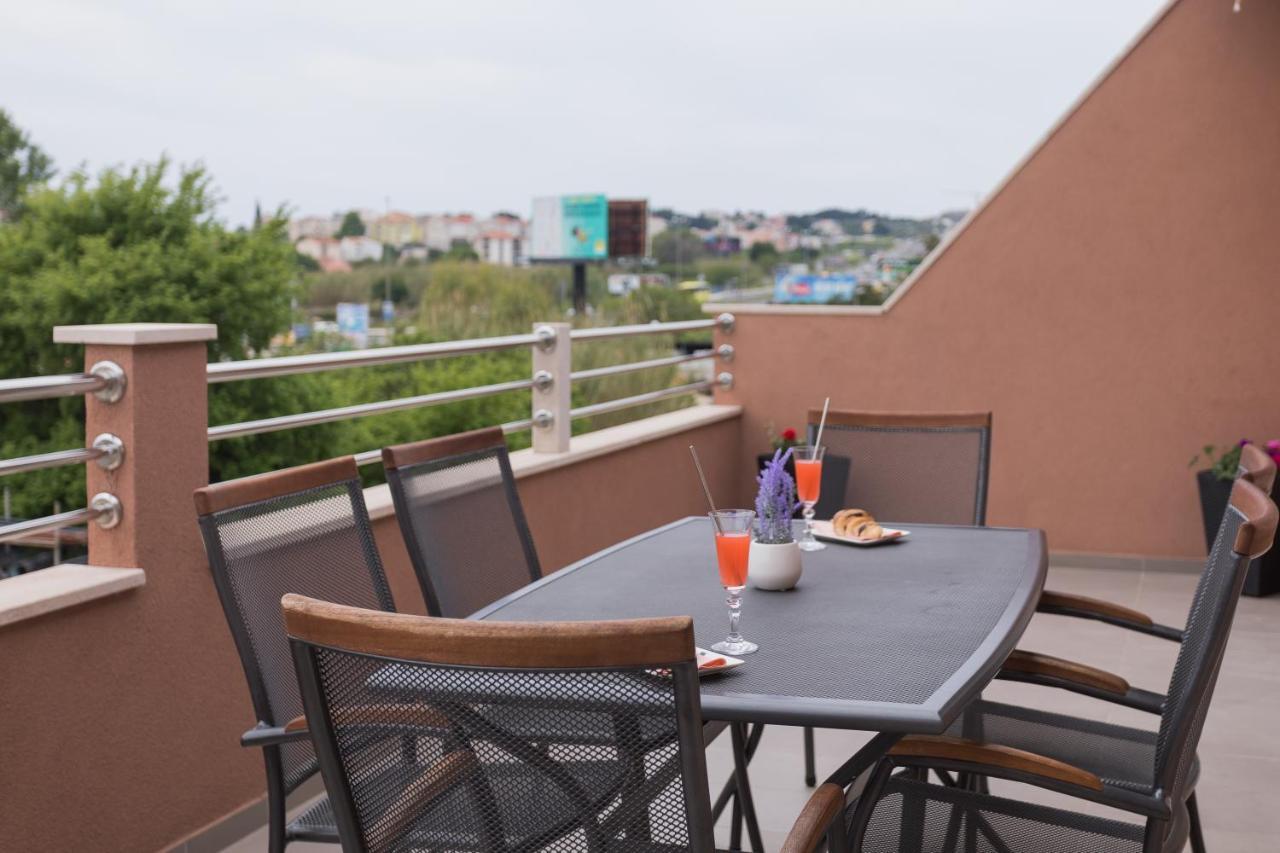 Bloom Apartment سبليت المظهر الخارجي الصورة