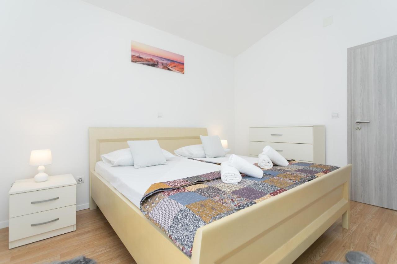 Bloom Apartment سبليت المظهر الخارجي الصورة