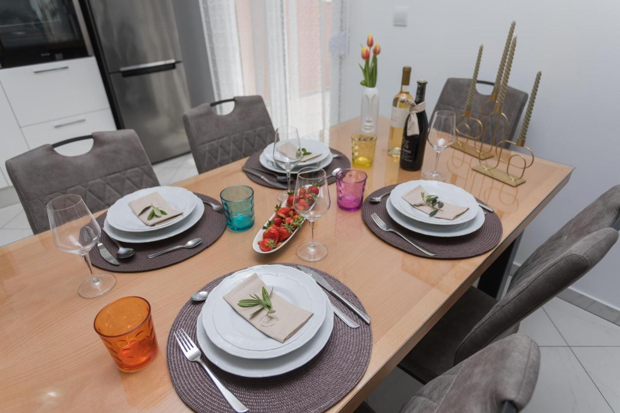 Bloom Apartment سبليت المظهر الخارجي الصورة
